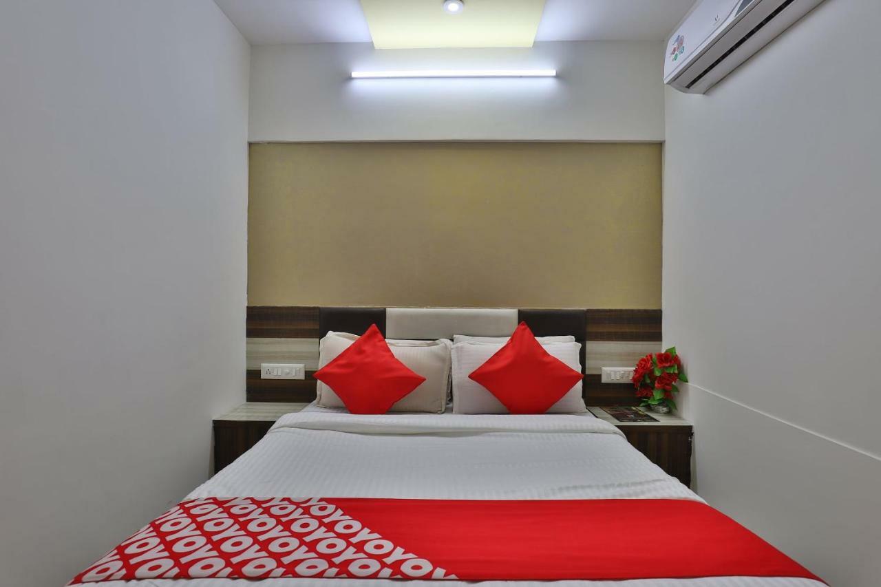 Hotel Sunstay Ahmedabad Exterior foto