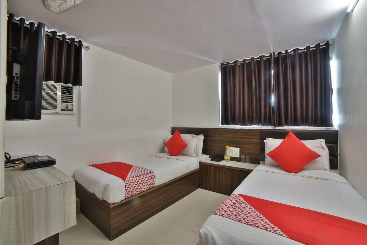 Hotel Sunstay Ahmedabad Exterior foto